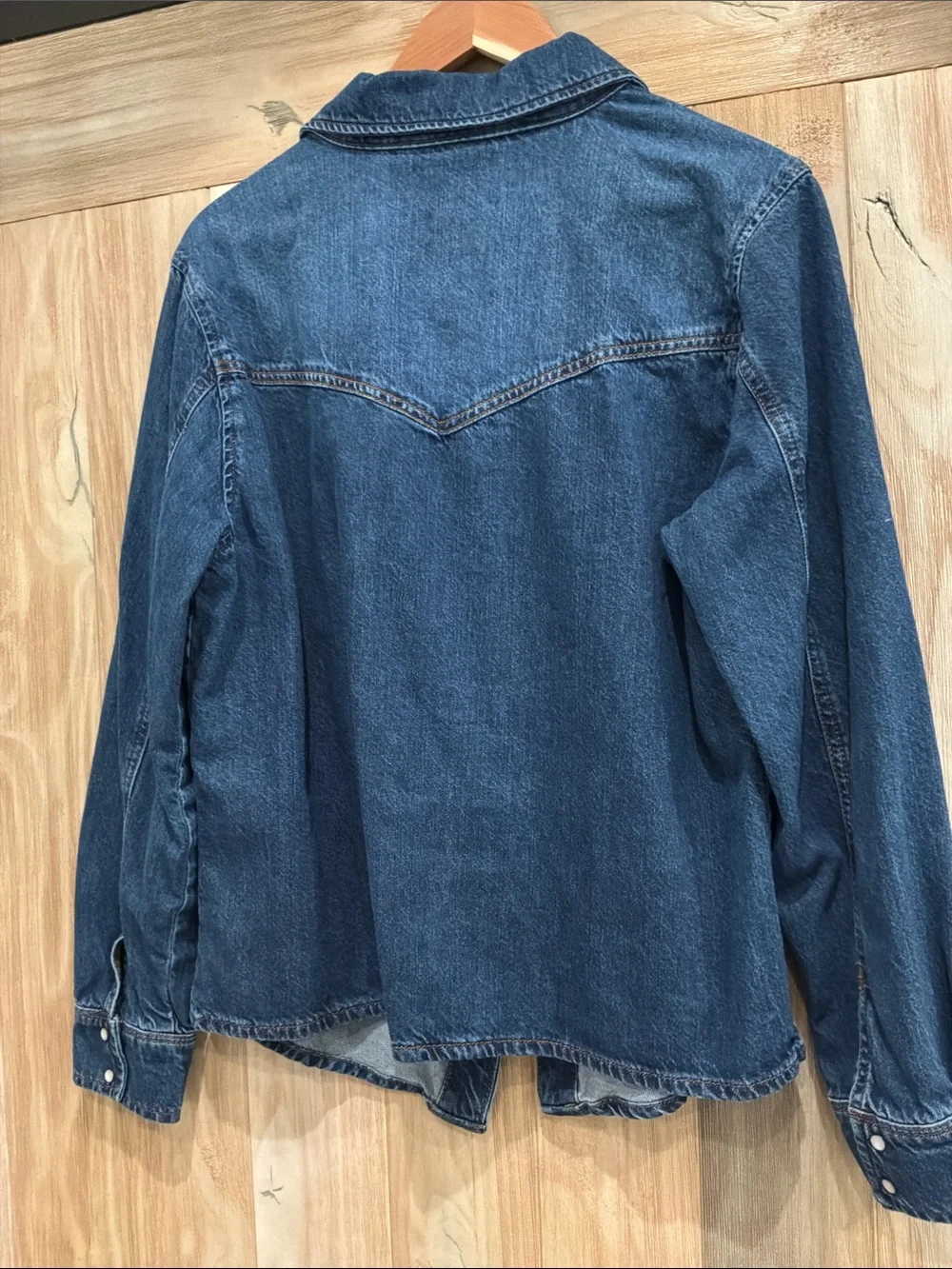 RUTI brand DENIM HANDKERCHIEF WITH A ZIPPER BLOUSE - Picture 4 of 4
